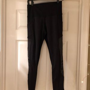 Lululemon 7/8 black leggings, mesh side panels